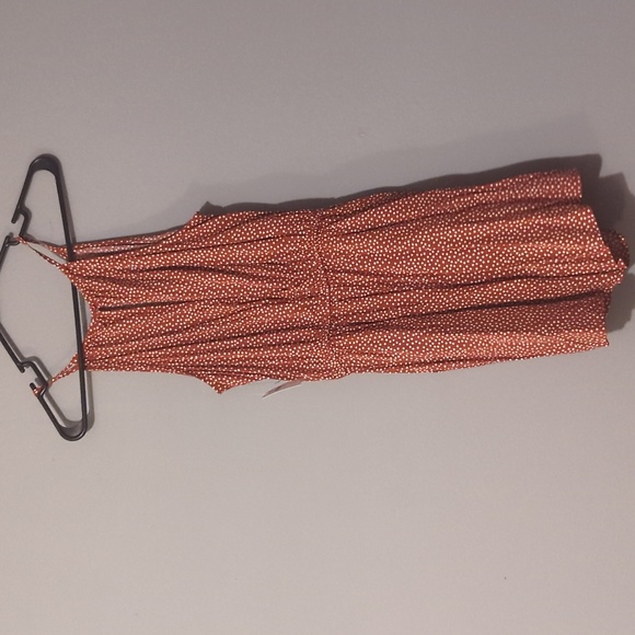 XS Old Navy Romper - Picture 5 of 6